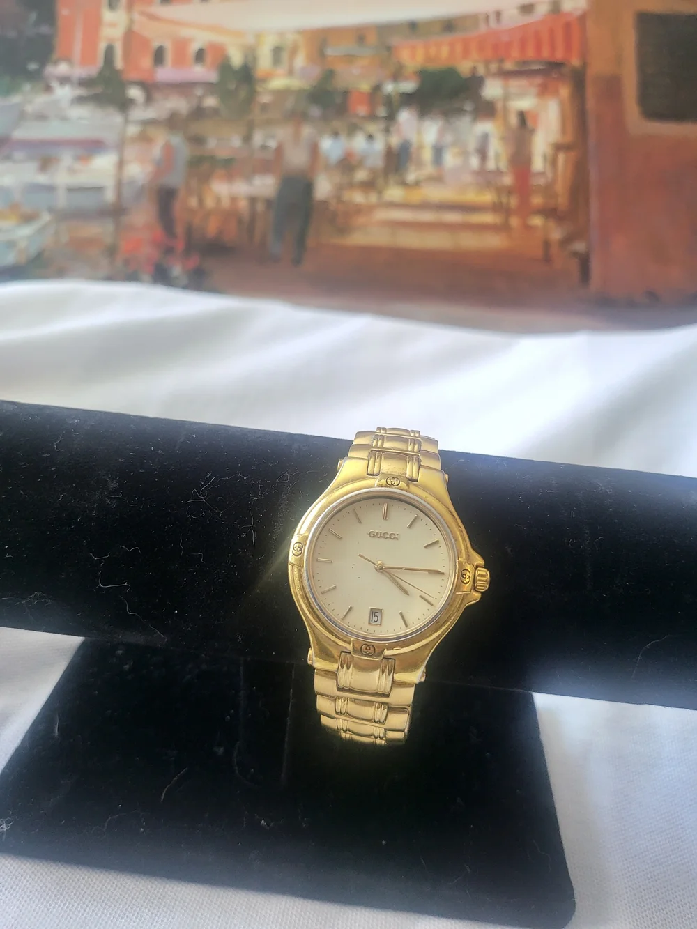 Gold Plated-Vintage-Gucci Gold Tone Stainless Steel Watch - Classic Gold Dial